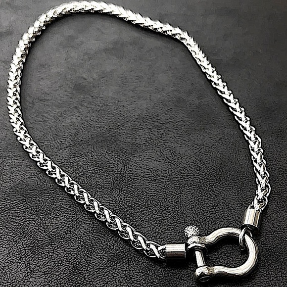 Horseshoe Silver Bracelet Necklace Set HoreseBit Stainless Steel Hypoaller… - Picture 8 of 10